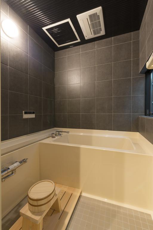 Musubi Hotel Kyoto Sanjo Villa Bagian luar foto
